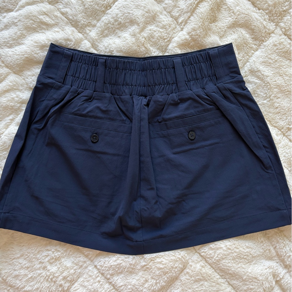 ALO Yoga fan club mini skirt size XS color navy blue like a new - Picture 7 of 8